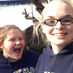 Meet your Posher, Kaitlynn